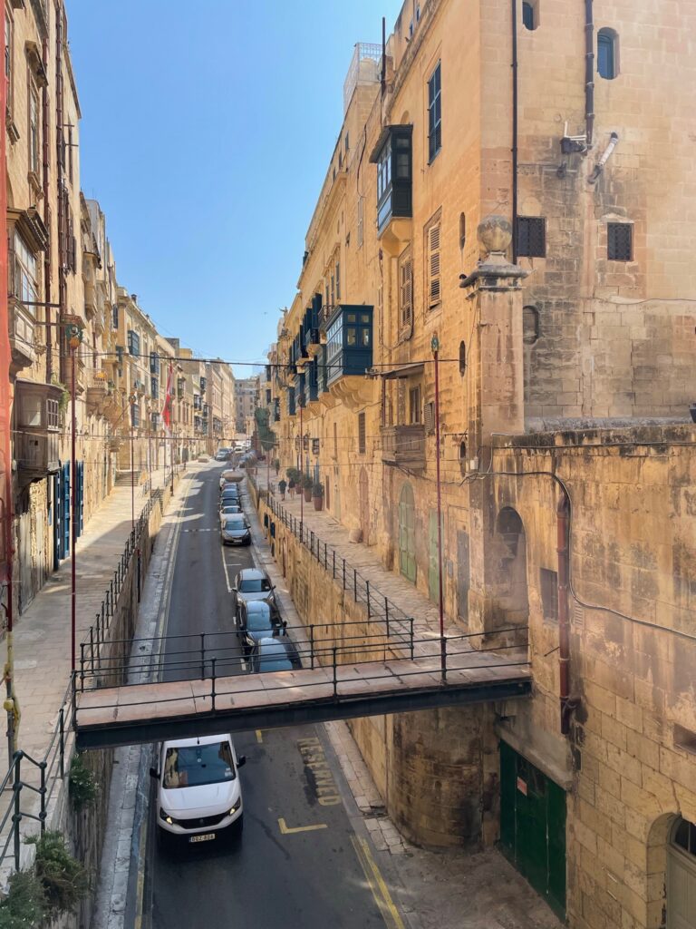 Valletta 坂1